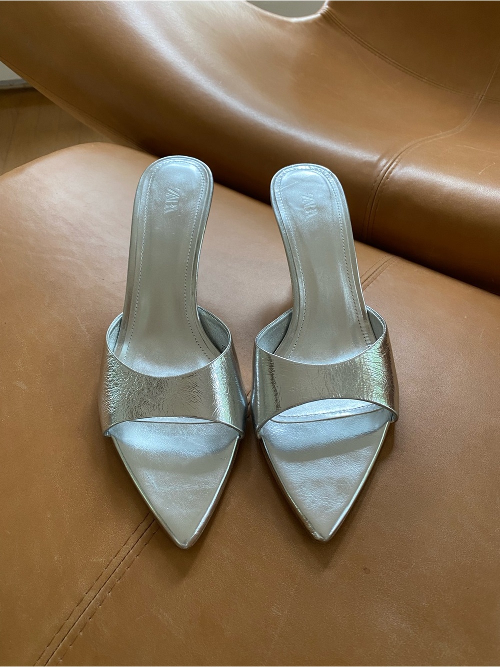 ZARA Silver Metallic Pointed Toe Mule Heels Size 39 / US 8 NEW